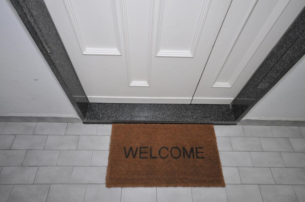 Welcome House Naples Exterior photo